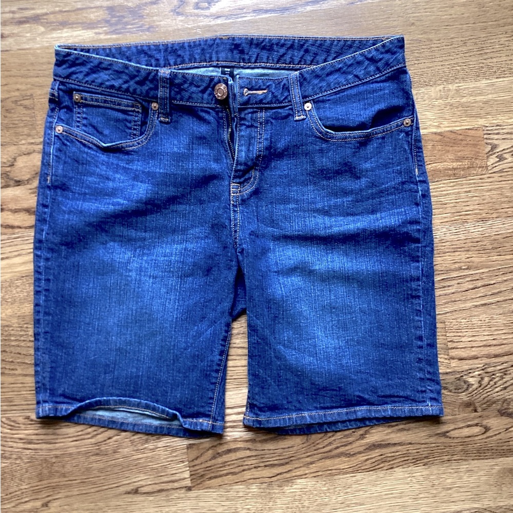 Gap denim shorts in size 12